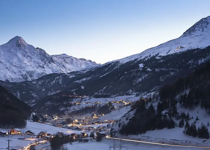 Lukas Зёльден